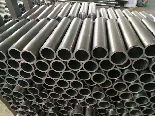 乌兰察布精密管材无缝钢管